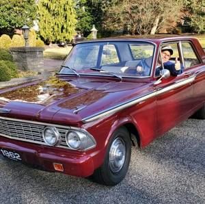 Meet your Posher, Tom